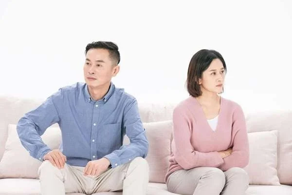 Họ đã cảm ơn tôi vì đã giúp đỡ họ trong học tập và hướng dẫn họ